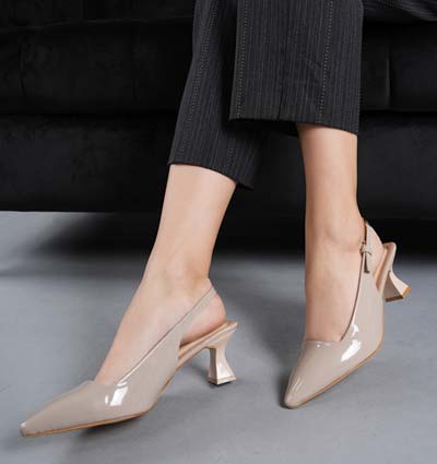 LUXE BELLE Women Heels Nude � Plain Heels